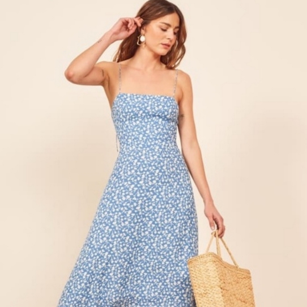 Reformation peach dress in Maria